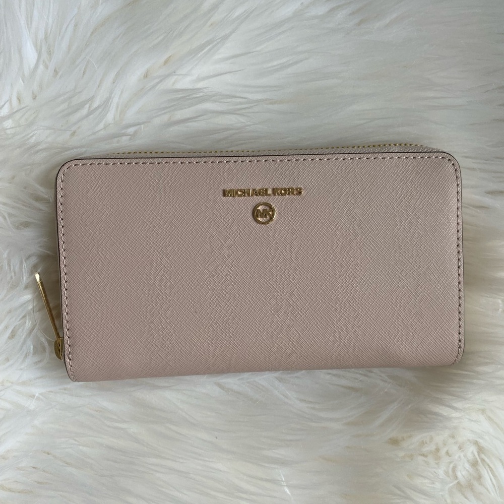 New! Michael Kors wallet